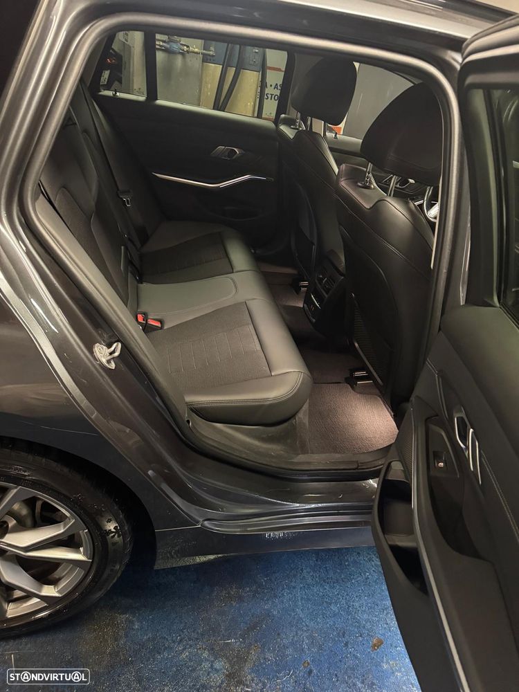 BMW 330 e Aut. Sport Line - 19