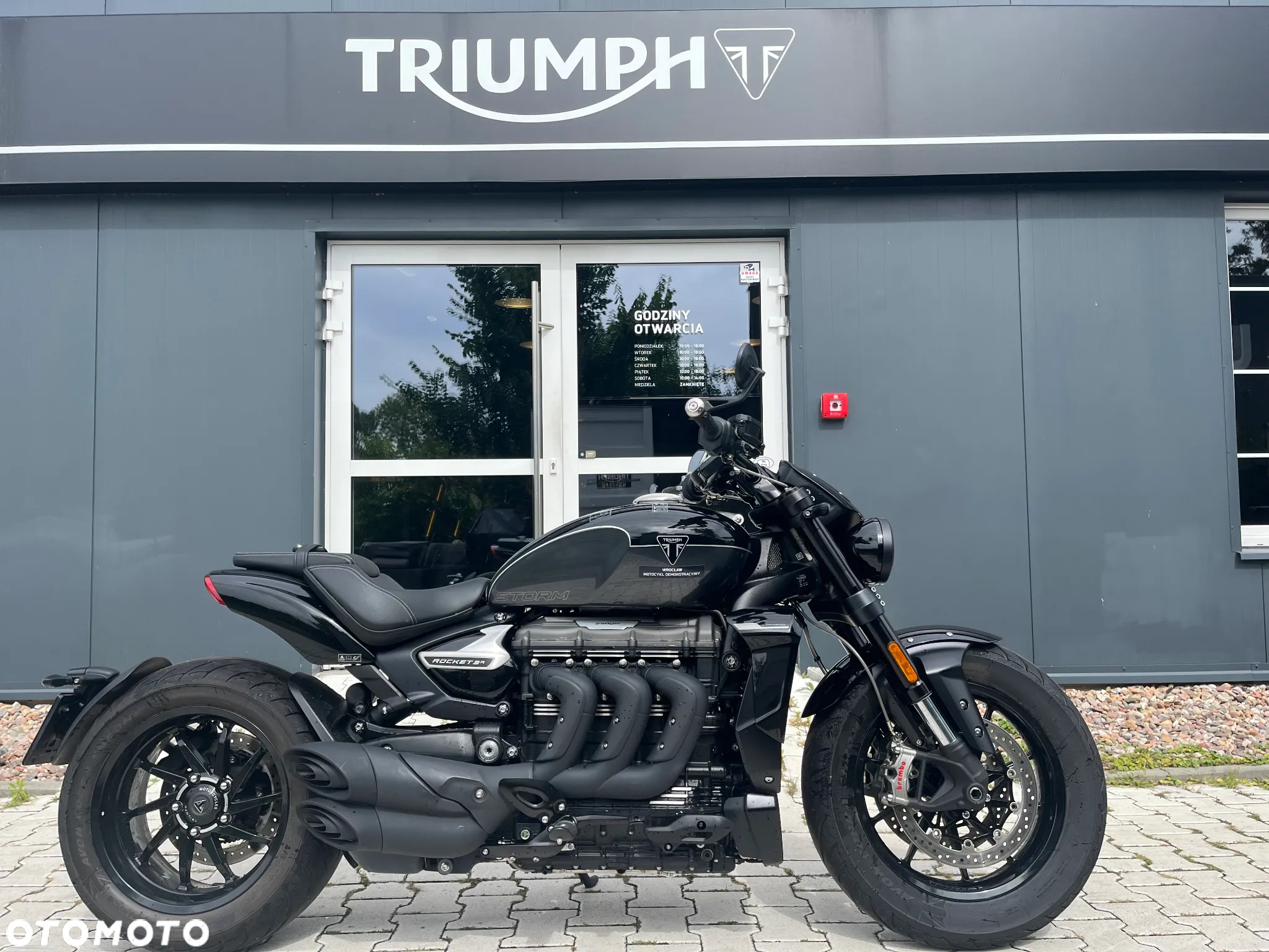Triumph Rocket - 2