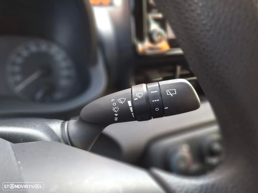 Toyota Yaris 1.0 VVT-i Comfort - 9