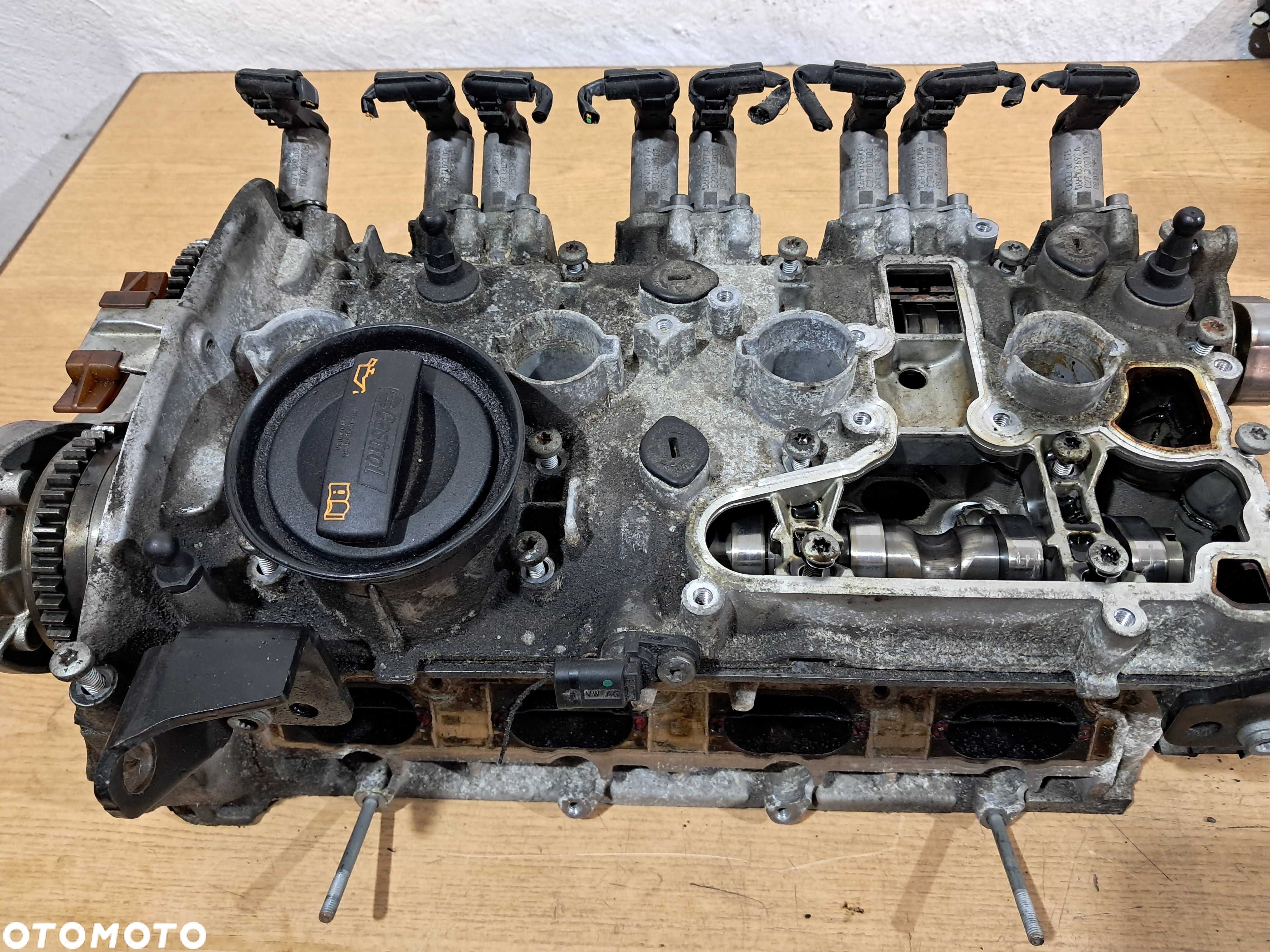 Głowica silnika wałki wałek 2.0 TFSI AUDI A4 B8 A5 8T Q5 po rozrządzie - 1