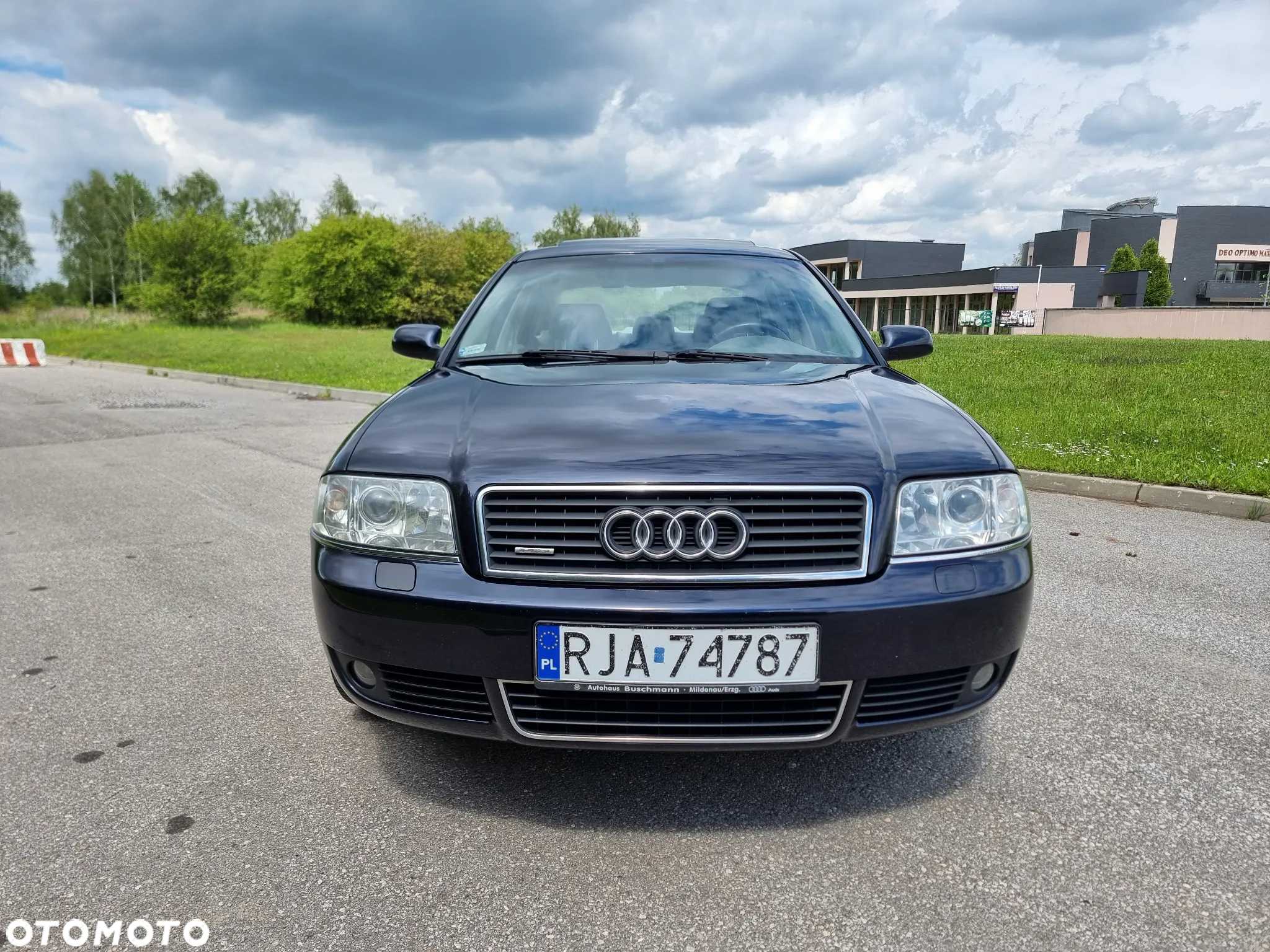 Audi A6 - 4