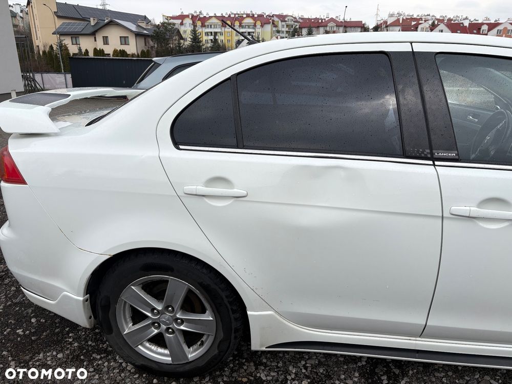 Mitsubishi Lancer 1.8 Invite CVT - 11