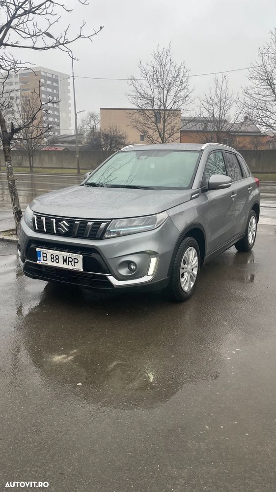 Suzuki Vitara 1.4 Boosterjet AllGrip MHEV Spirit - 3