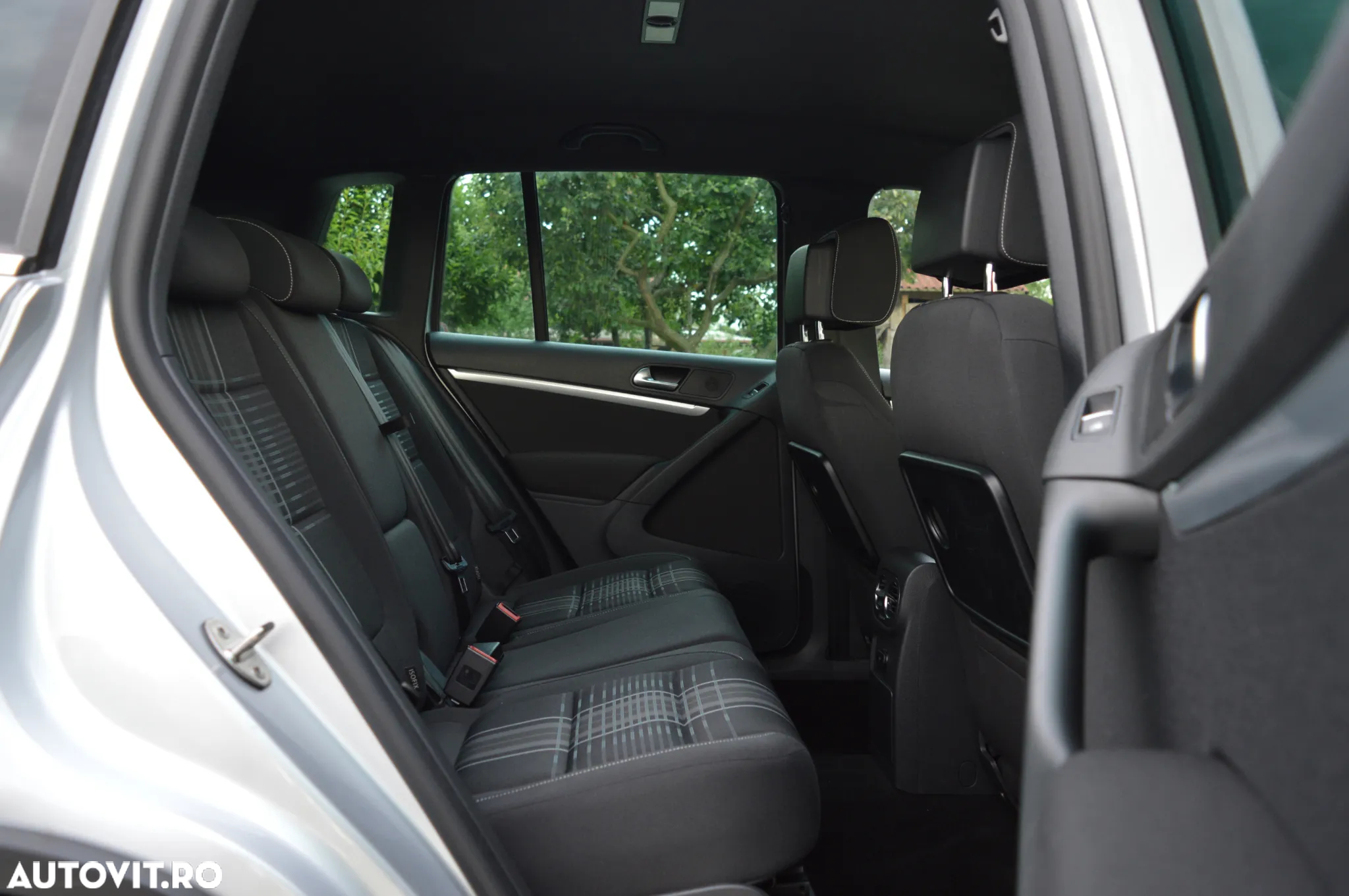 Volkswagen Tiguan - 26