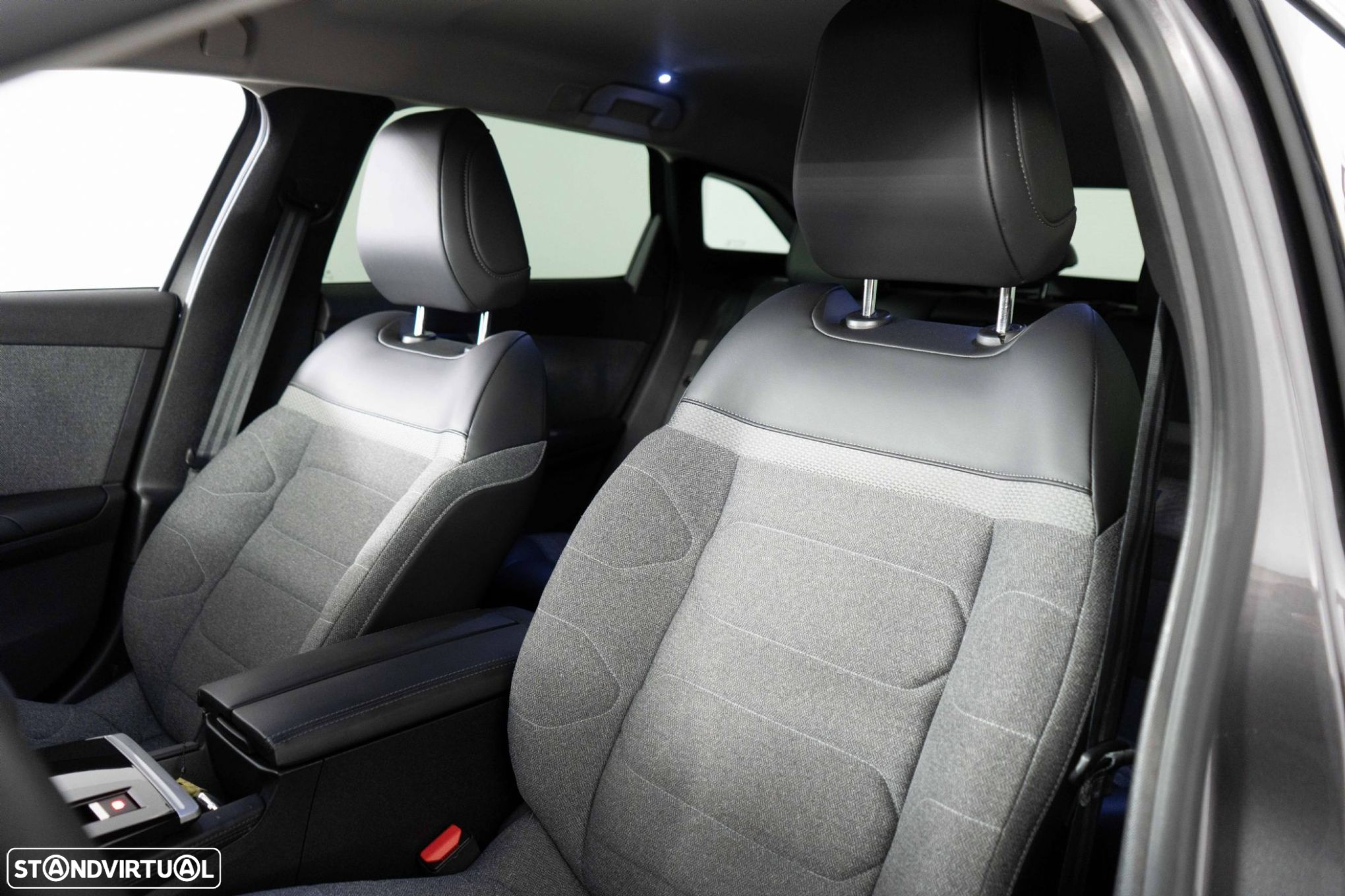 Citroën C5 X 1.2 PureTech Shine EAT8 - 8