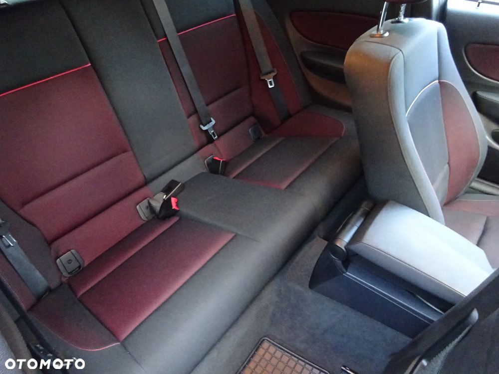 BMW Seria 1 - 15
