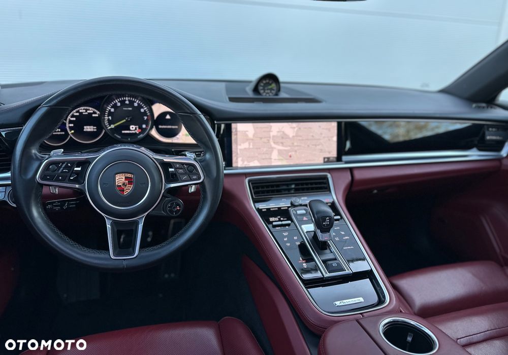 Porsche Panamera 4 E-Hybrid Platinum Edition - 8