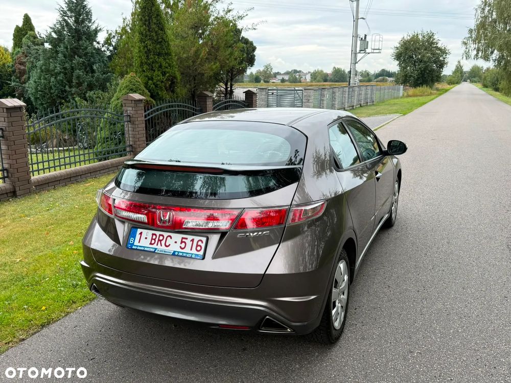 Honda Civic 1.4 i-VTEC - 19