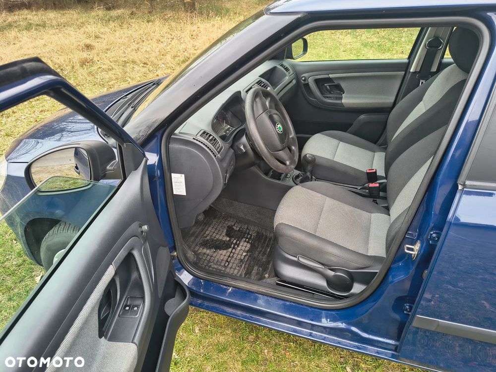 Skoda Fabia 1.4 16V Active - 13