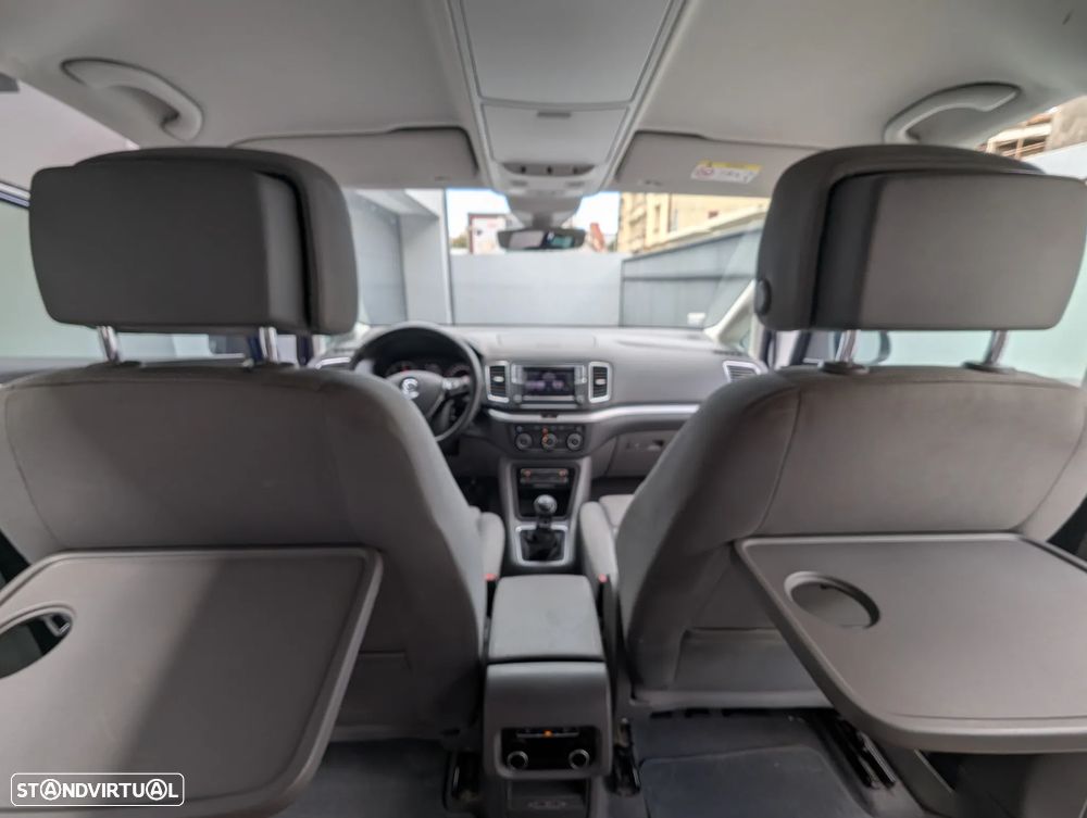 VW Sharan 2.0 TDI Confortline - 30