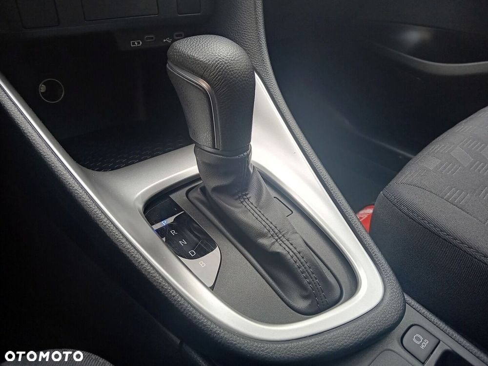 Toyota Yaris - 18