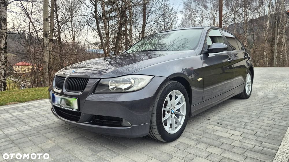 BMW Seria 3 318d DPF - 4