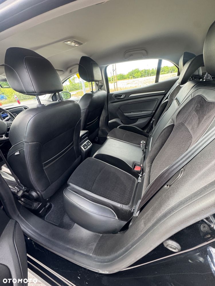 Renault Megane ENERGY TCe 100 LIFE - 8
