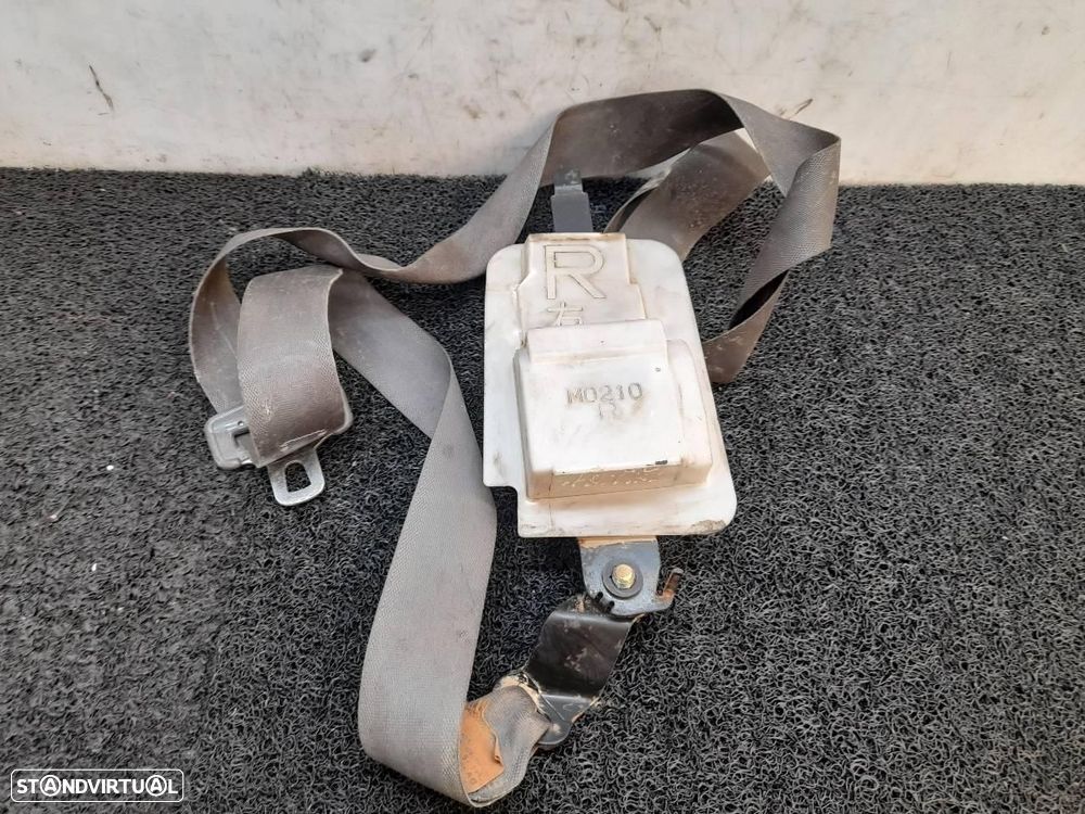 CINTO DE SEGURANÇA FRENTE DIREITO MITSUBISHI MONTERO V20V40 - 1