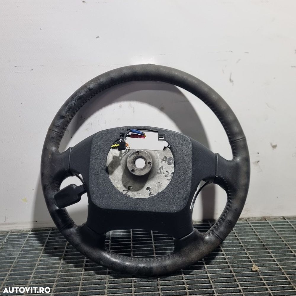 Volan Kia Sportage II 2006 - 2010 (1431) - 2