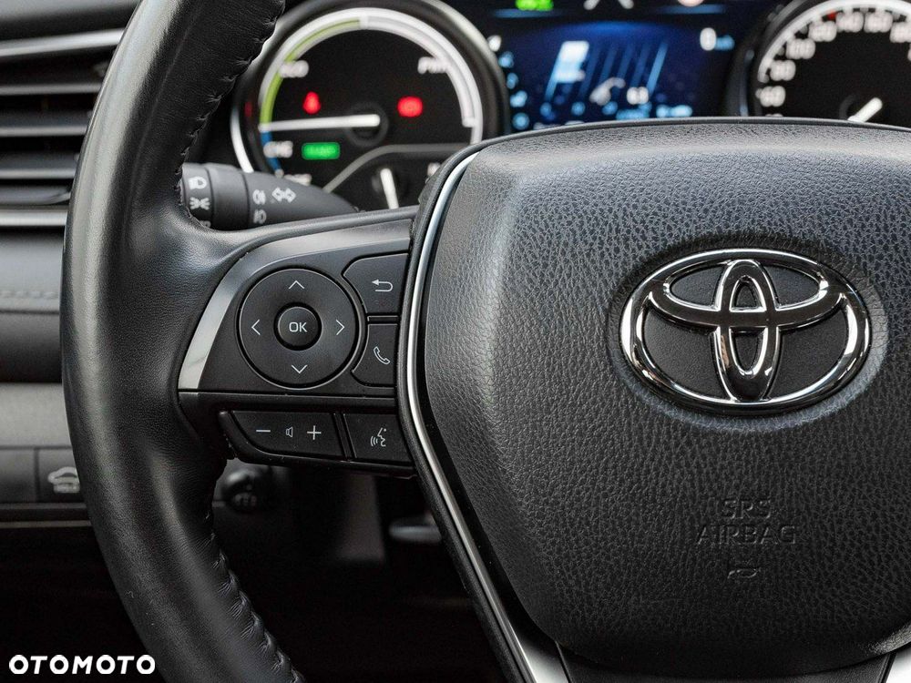 Toyota Camry - 15