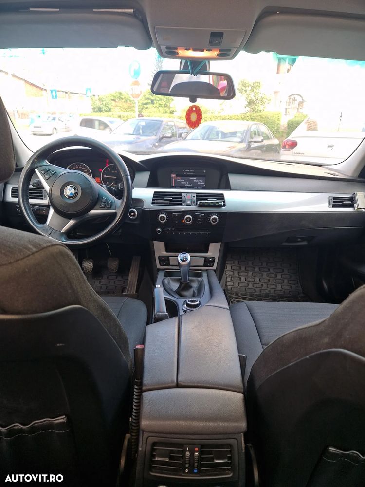 BMW Seria 5 520d Edition Lifestyle - 7