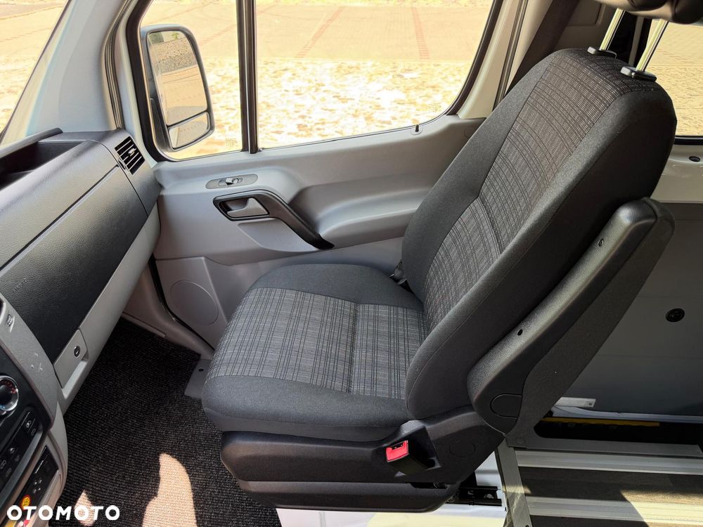 Mercedes-Benz Sprinter 516 CDI / Klima / Webasto / 23 miejsca / - 17