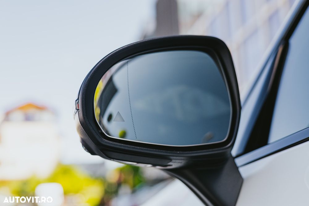 Mercedes-Benz GLC 300 d 4MATIC MHEV - 24