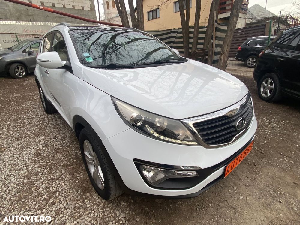 Kia Sportage 1.7 CRDI 2WD Attract - 2