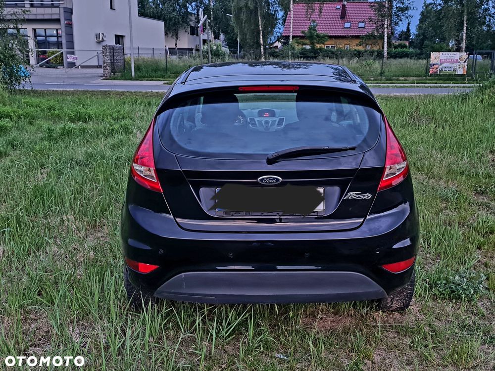 Ford Fiesta - 18