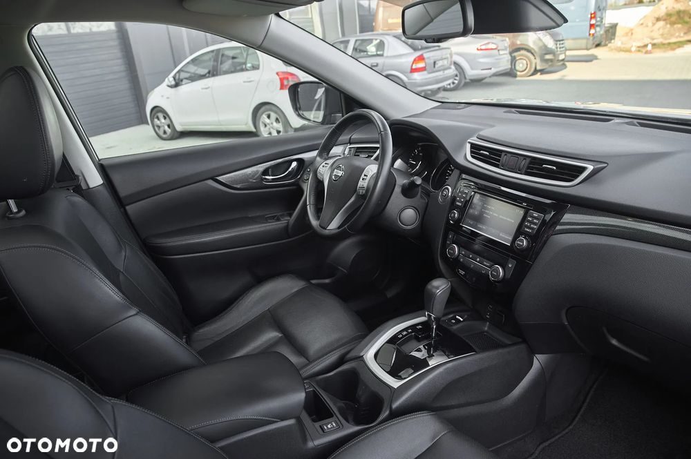 Nissan X-Trail 1.6 DCi Tekna 2WD Xtronic 7os - 23