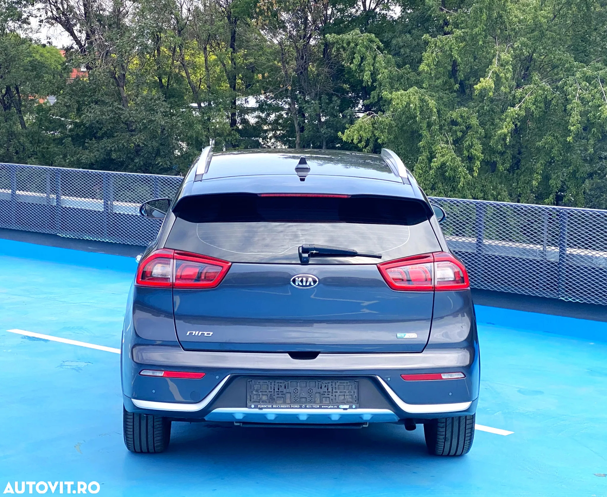 Kia Niro 1.6 GDI HEV 2WD OPF Aut. Edition 7 - 27