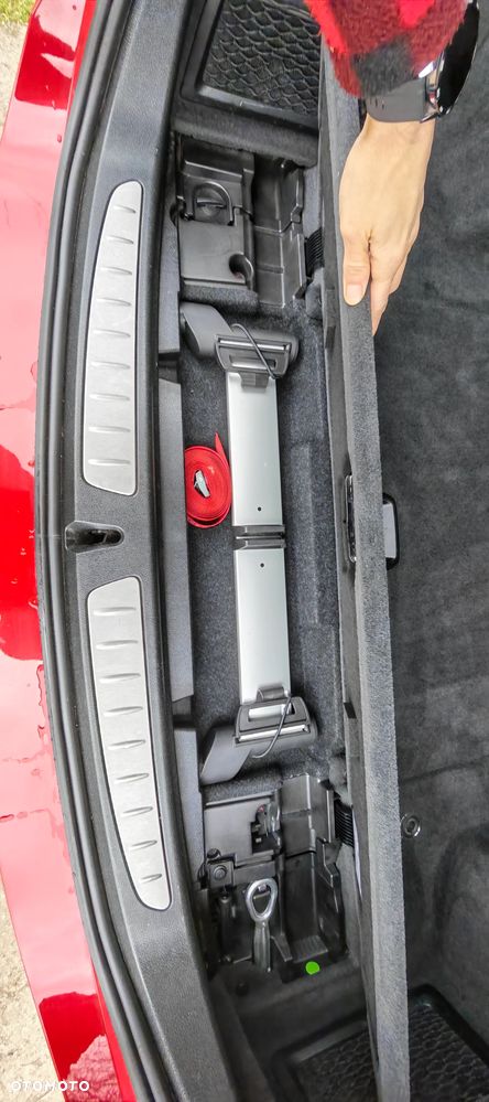 BMW Seria 3 318d - 11