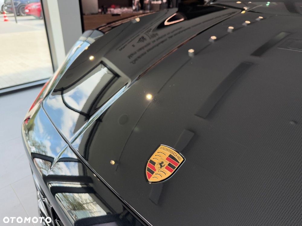 Porsche Cayenne - 8
