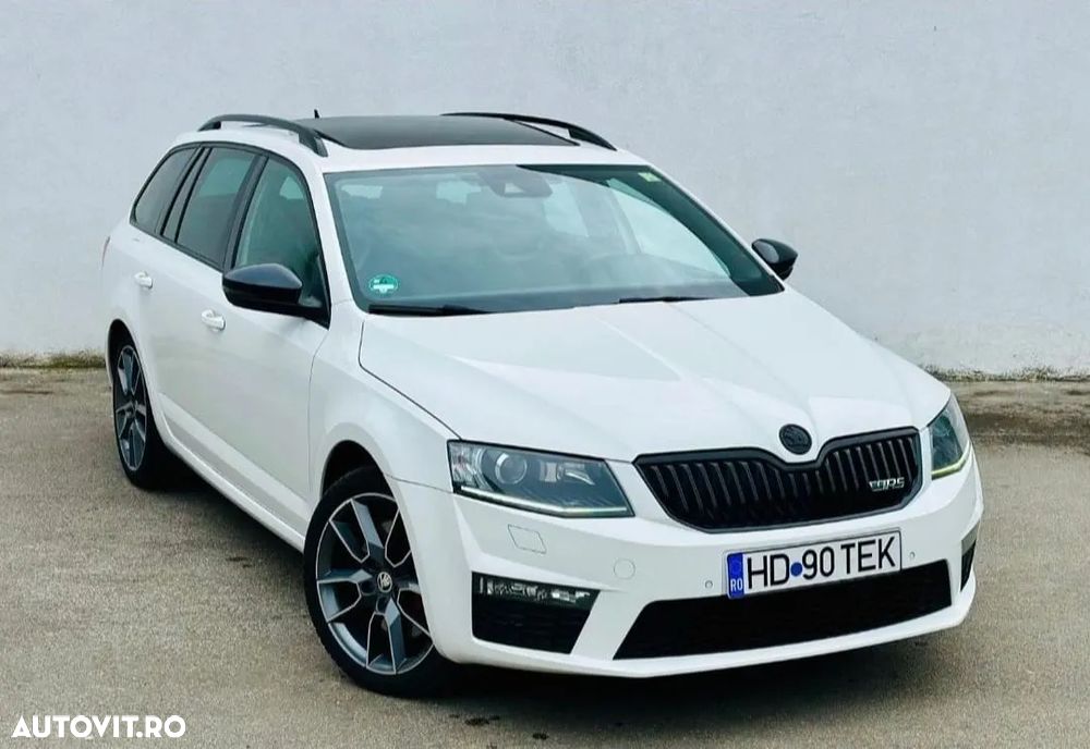 Skoda Octavia 2.0 TSI RS DSG - 1