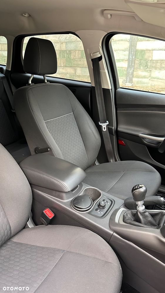Ford Focus 1.0 EcoBoost Edition - 31