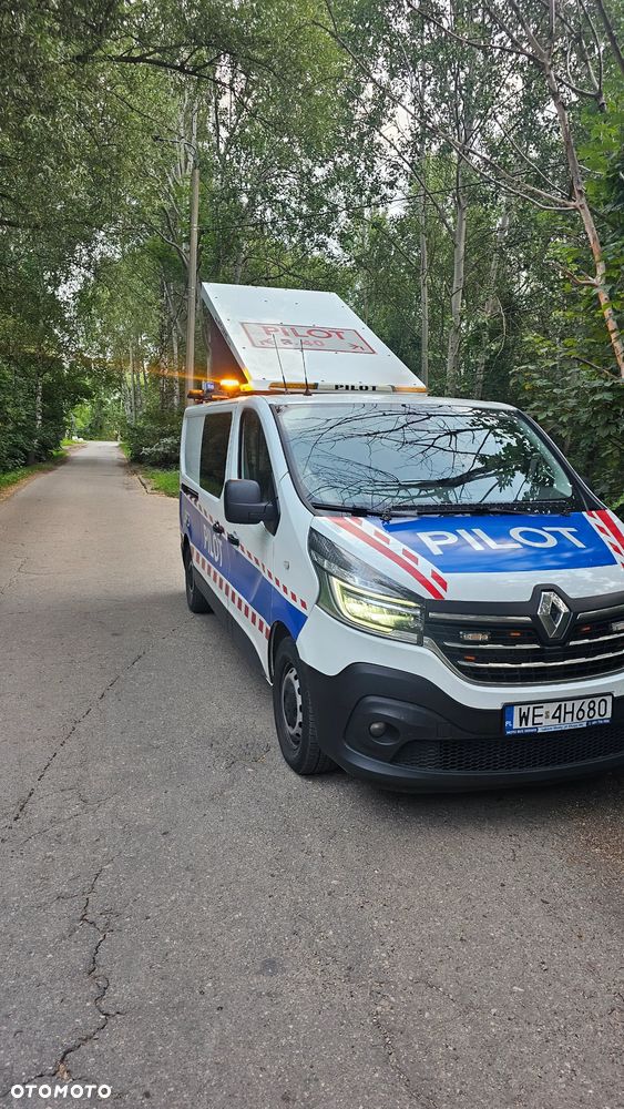 Renault Trafic - 10