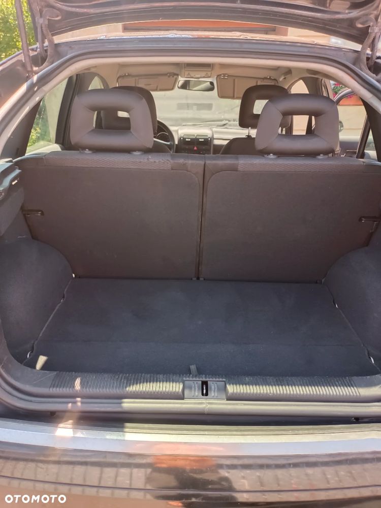 Audi A2 1.4 - 16