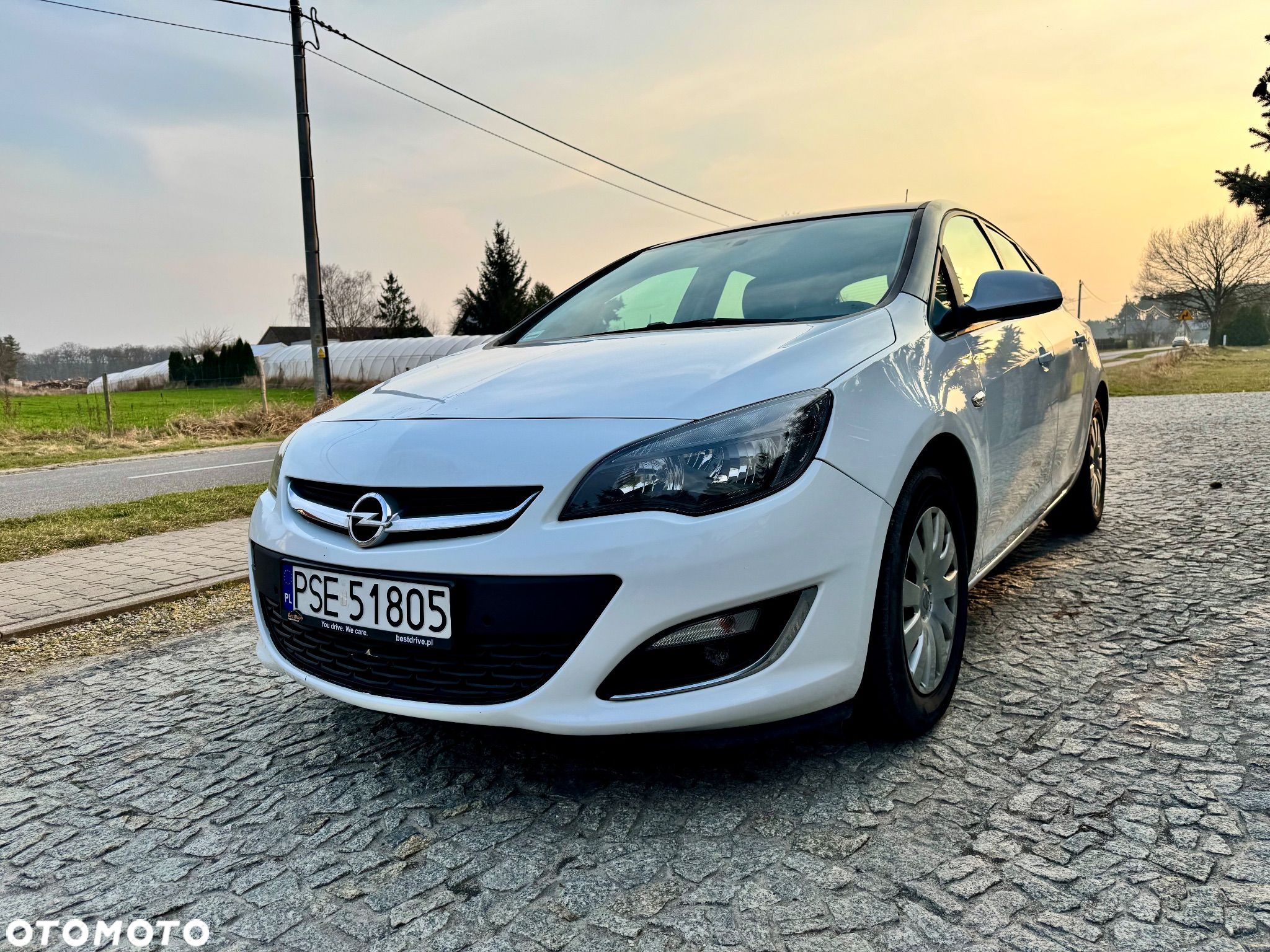 Opel Astra IV 1.6 CDTI Energy - 1
