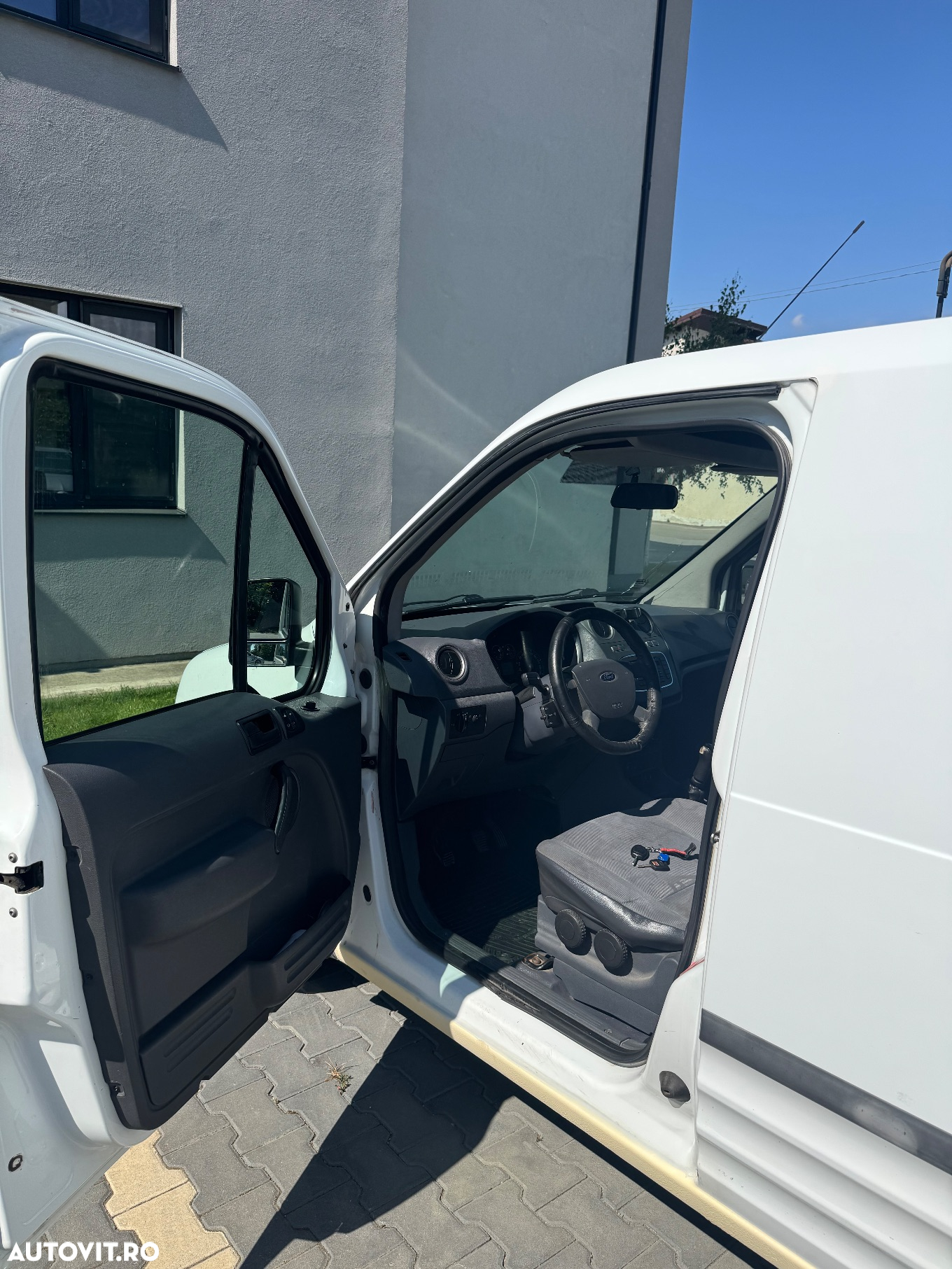 Ford Transit Connect - 6