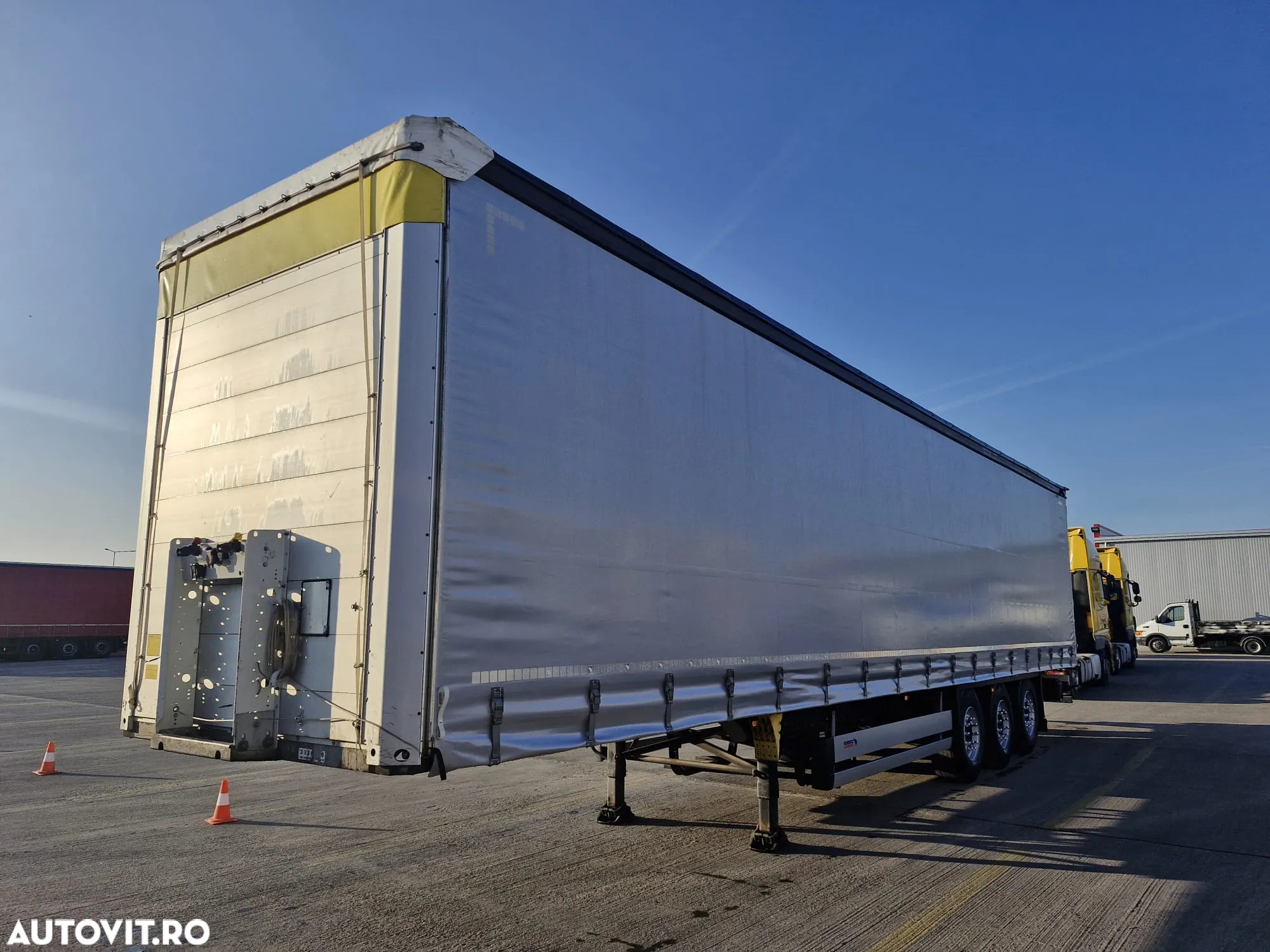 Schmitz Cargobull Standard - 13