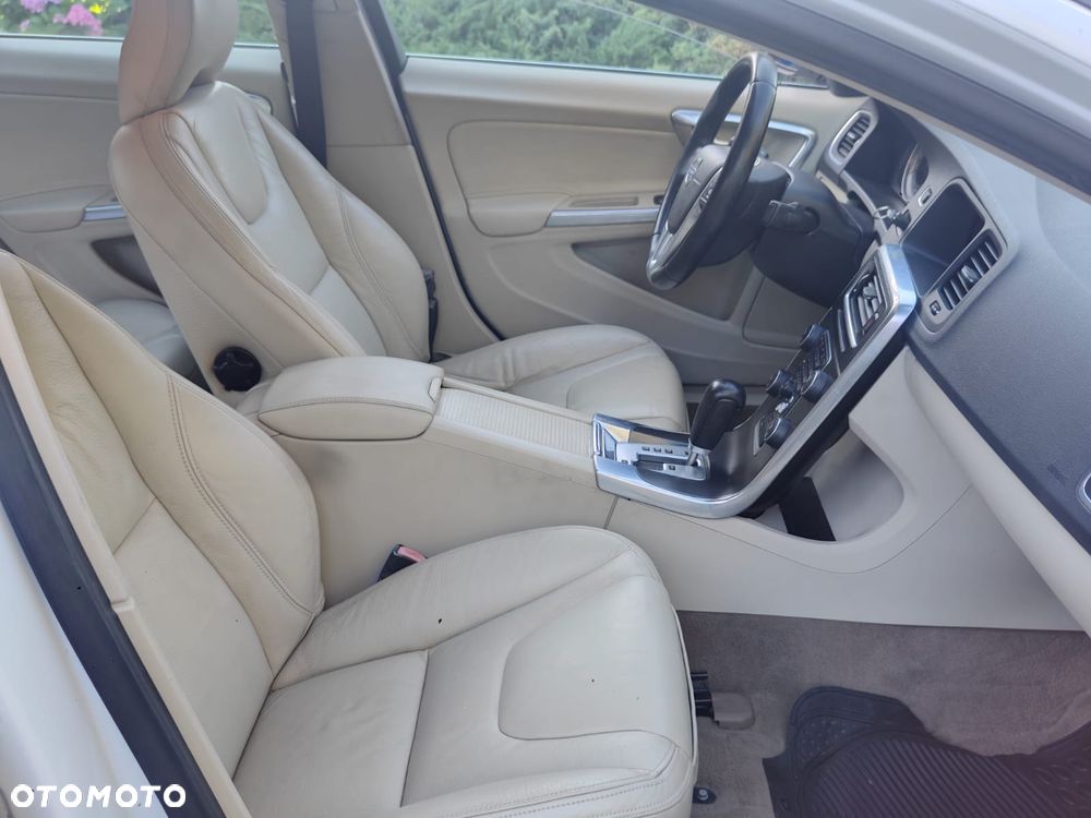 Volvo S60 2.5 T5 - 17