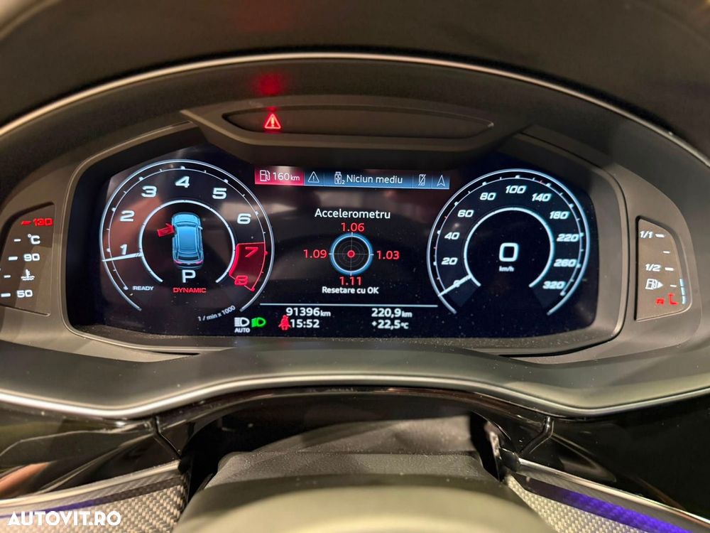 Audi RS Q8 - 38