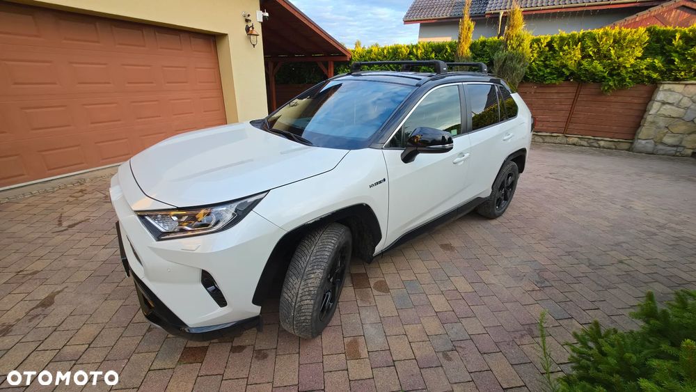 Toyota RAV4 - 6