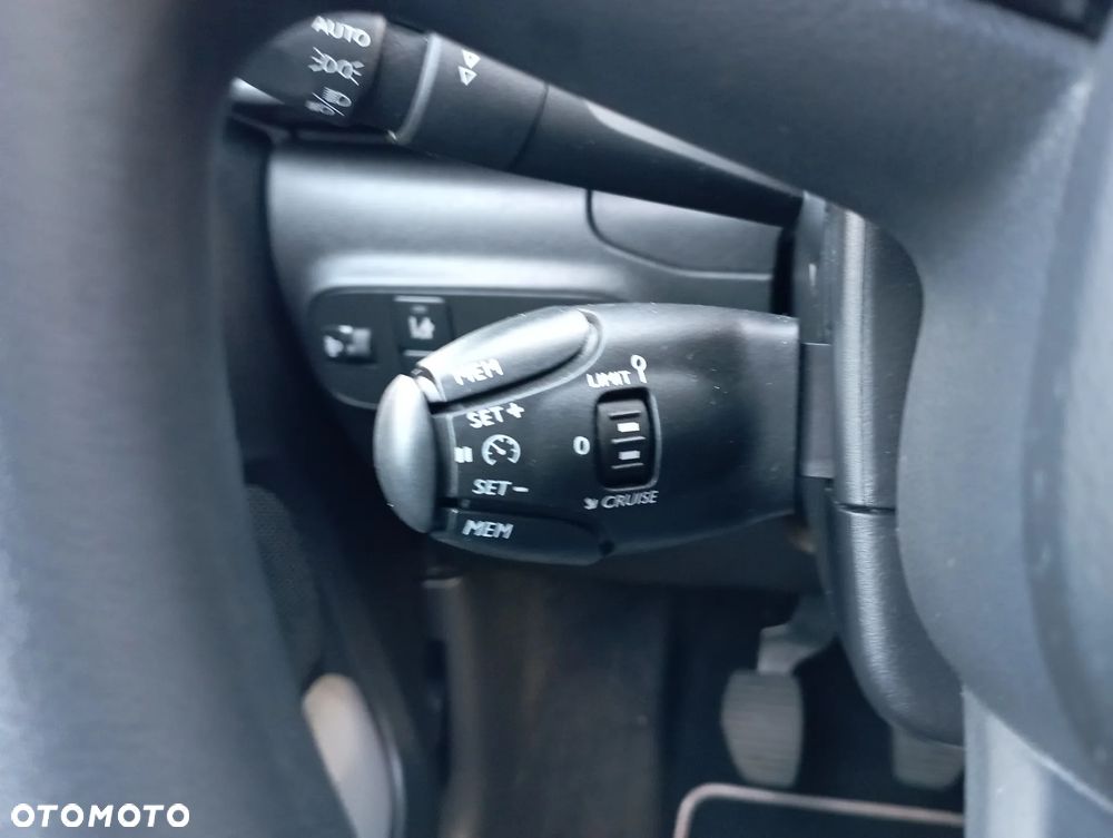 Citroën C3 1.2 PureTech GPF Shine S&S - 16