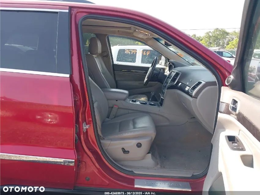 Jeep Grand Cherokee - 8