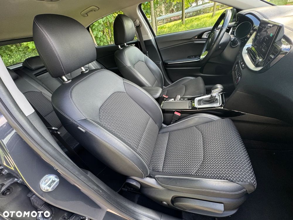 Kia XCeed 1.6 GDI DCT6 OPF SPIRIT - 35