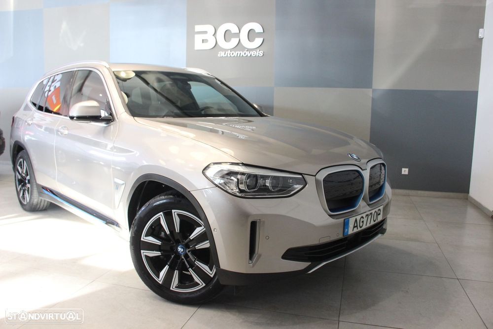 BMW iX3 Impressive - 1