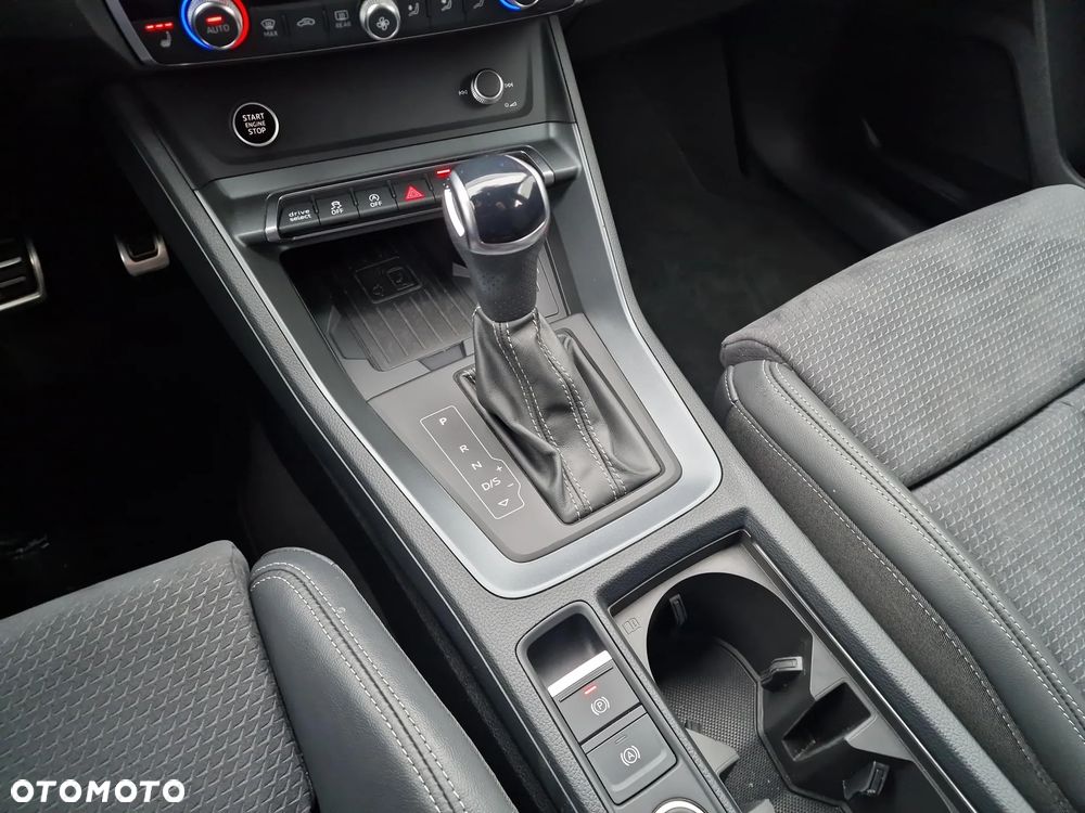 Audi Q3 Sportback 40 TFSI Quattro S-Line S tronic - 14