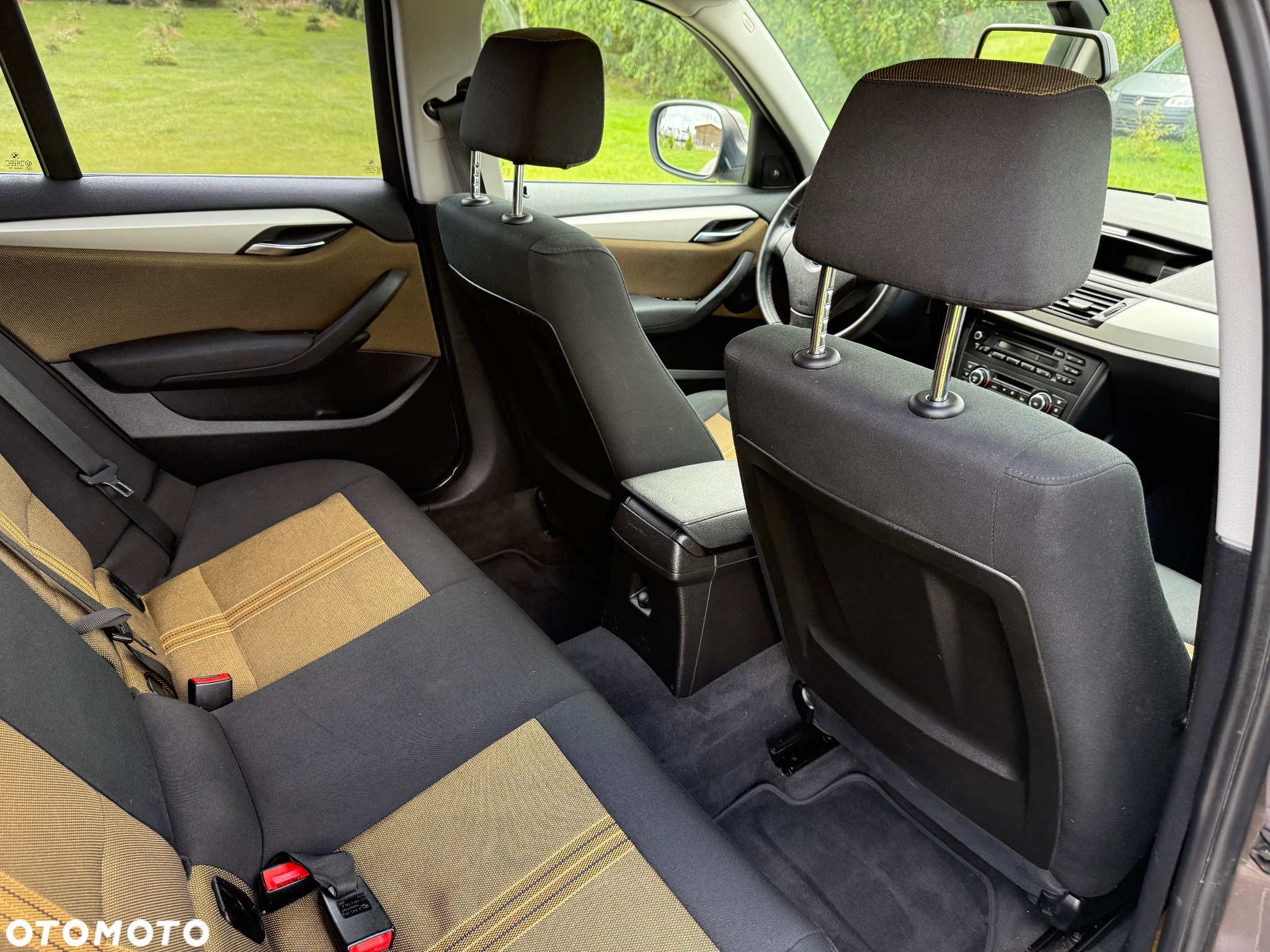 BMW X1 sDrive18d - 8
