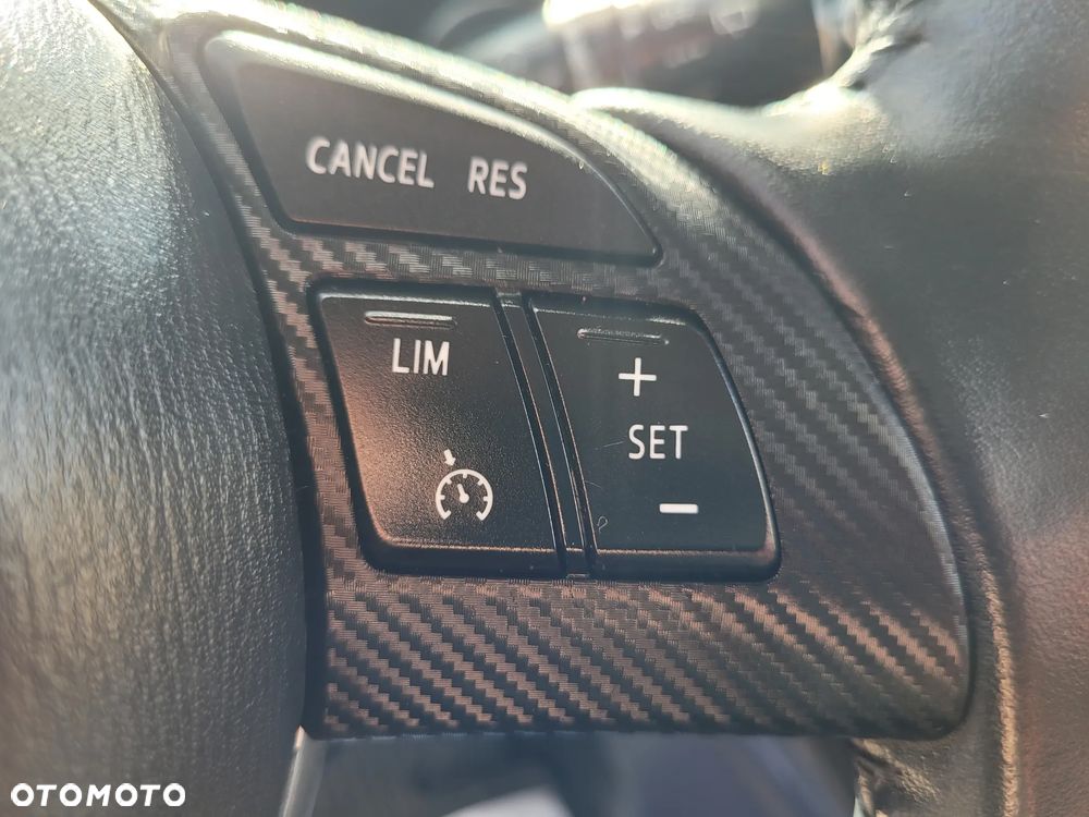 Mazda 2 SKYACTIV-G 90 Nakama - 28