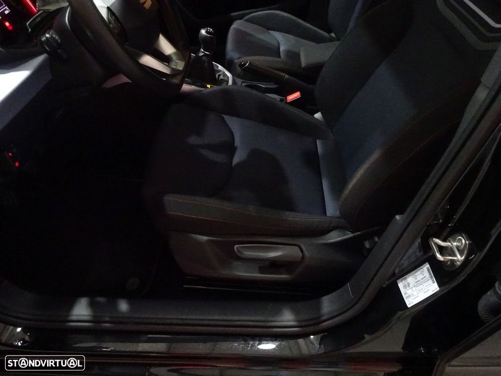 SEAT Arona 1.0 TSI FR - 11