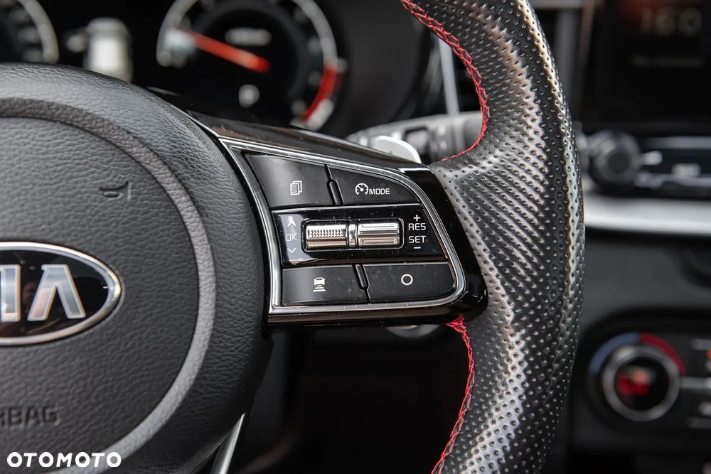 Kia ProCeed 1.6 T-GDI DCT7 OPF GT - 23