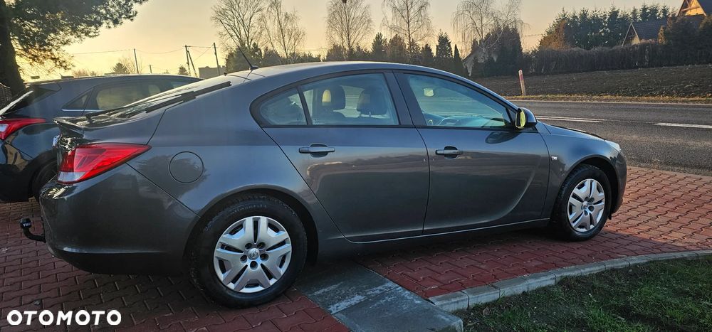 Opel Insignia - 4