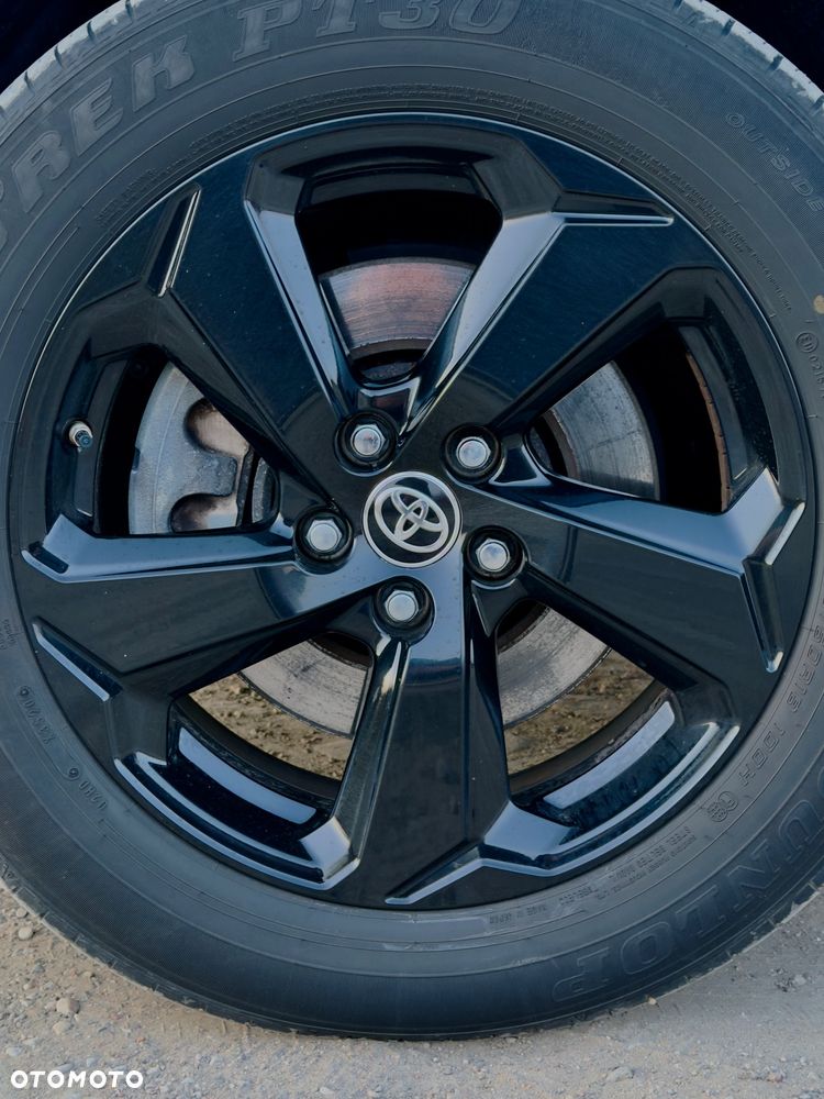 Toyota RAV4 2.5 Hybrid Black Edition by JBL 4x4 - 11